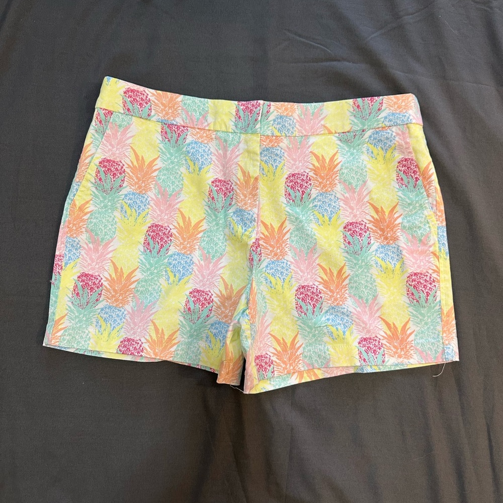 Colorful Pineapple Print Women's Shorts